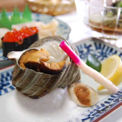 Roasted turban shell (1 pieces)